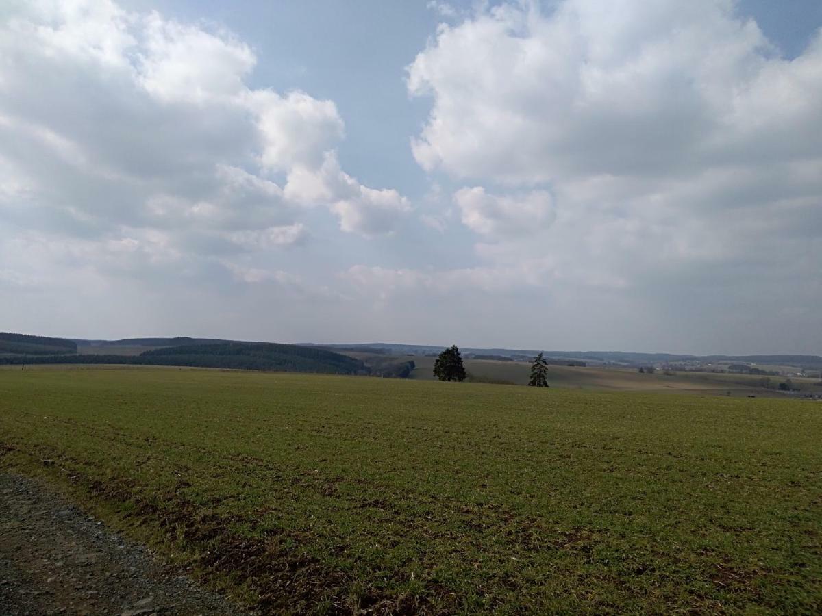 Oh Deer! Lägenhet Vaux-sur-Sure Exteriör bild